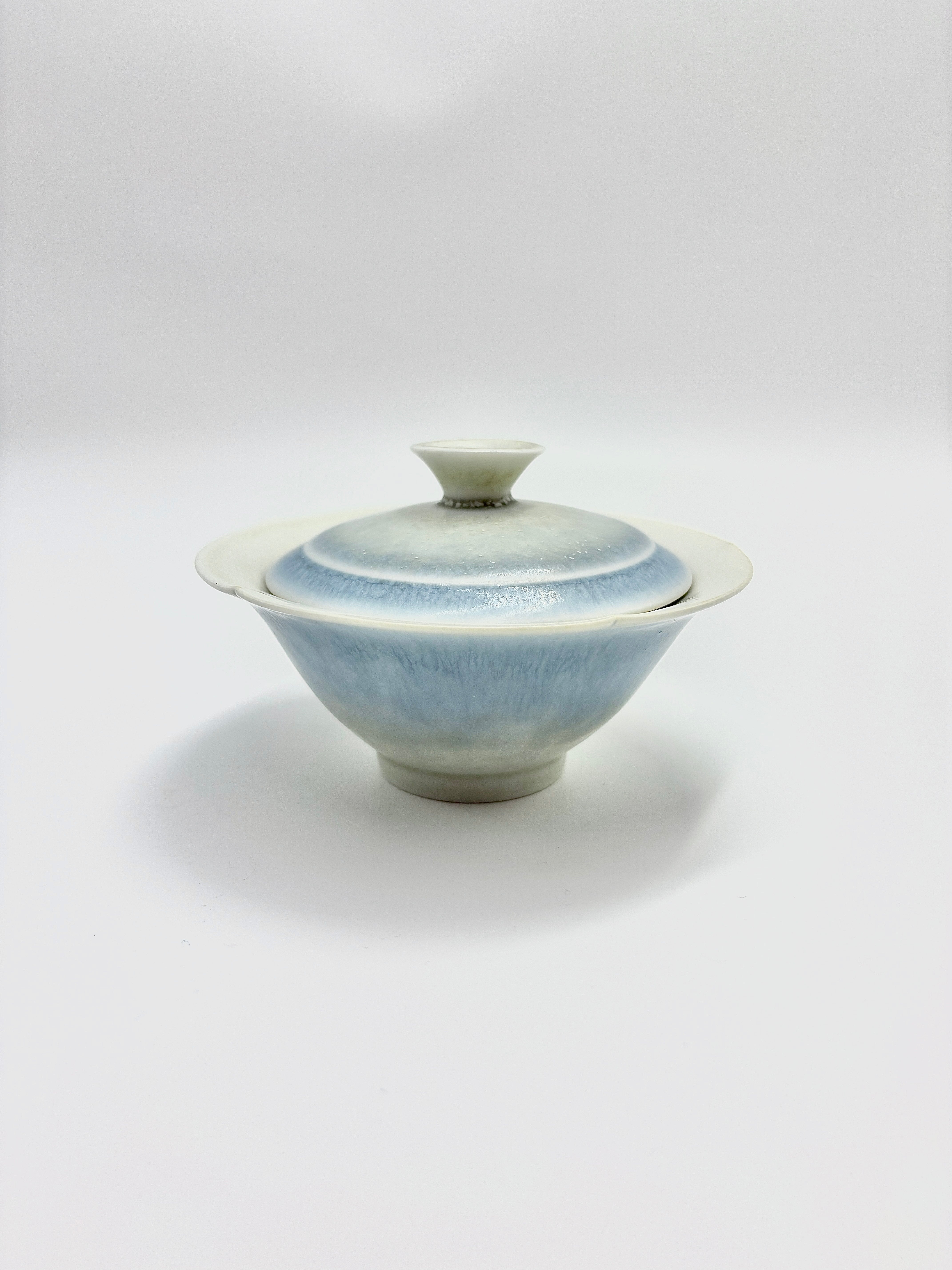 盖碗：一盏融合茶香与雅趣的器物- 不言器– Brewin Teaware
