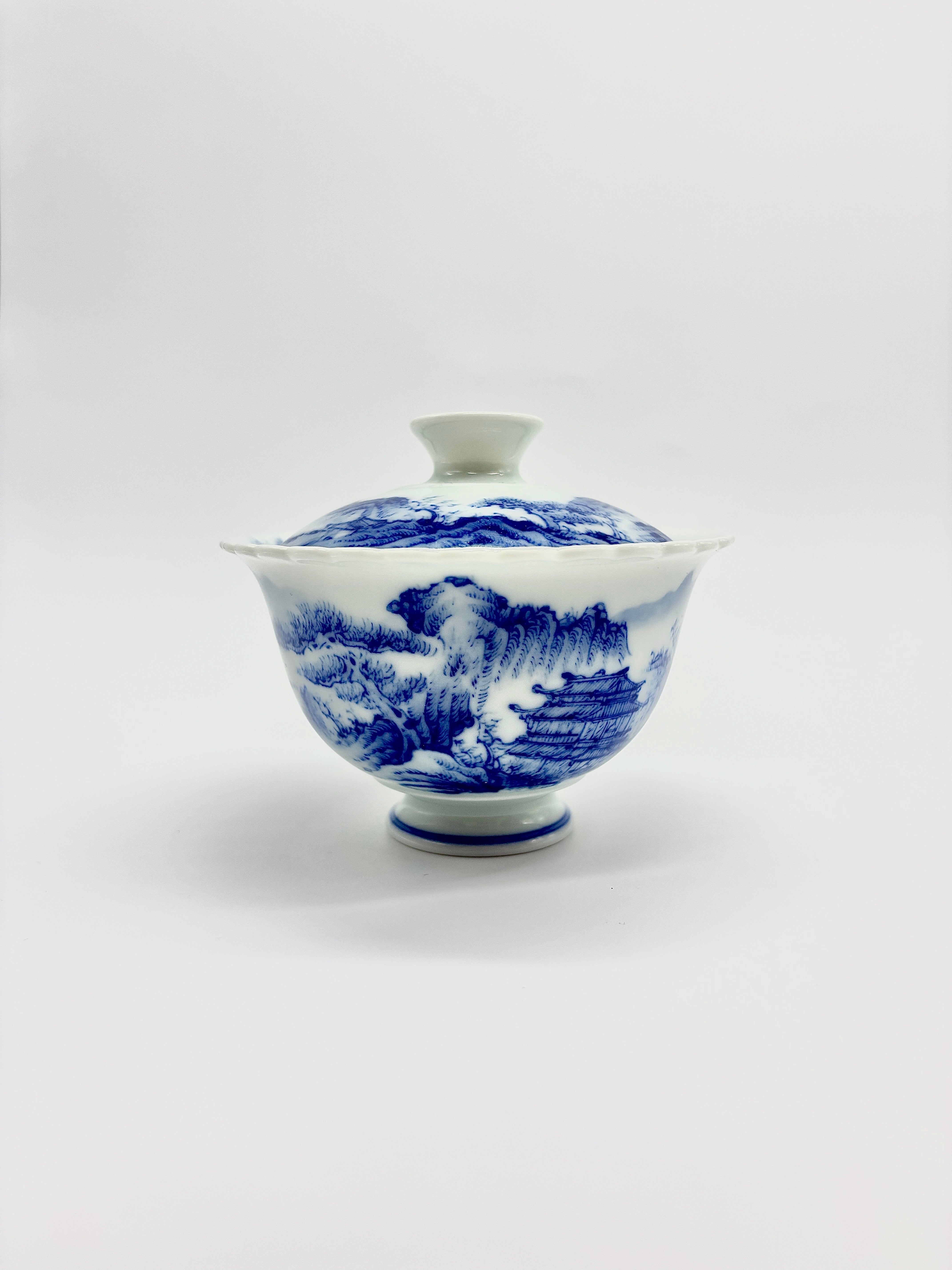 中国清時代　新渡青花蓋茶碗2客　身口径約9.5㎝　東Y8-0217☆2F 中国清時代 新渡青花中皿2枚 直径17.3㎝ 東Y8-0522⑦ - メルカリ