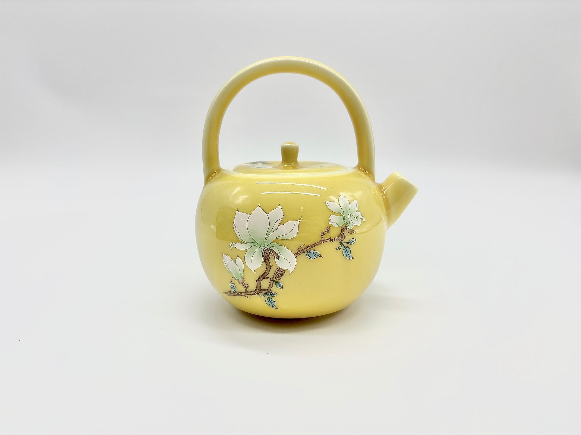 堆白工艺：瓷上浮雕的温润之美- 不言器