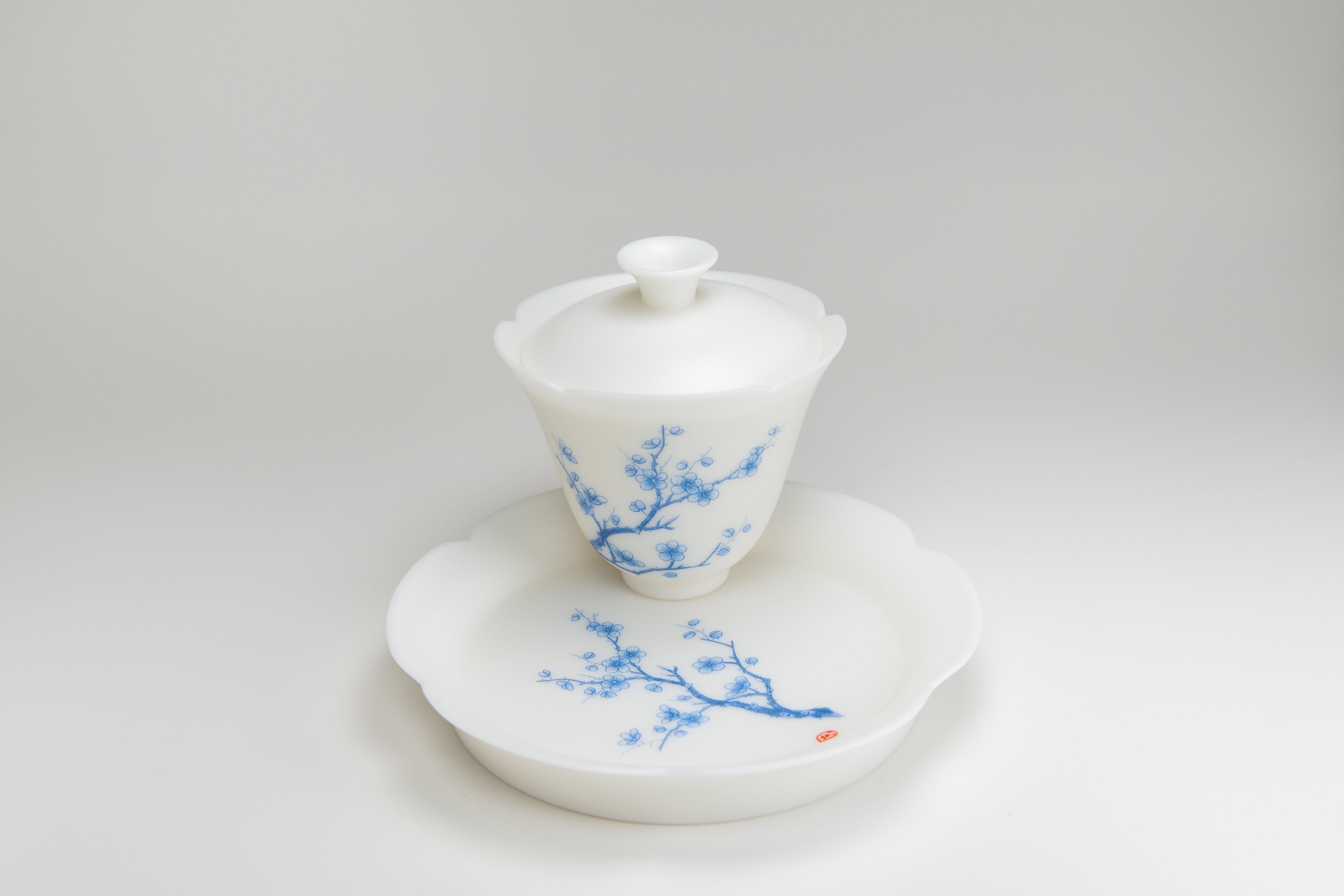 素烧梅花花口盖碗（逐云涧）
