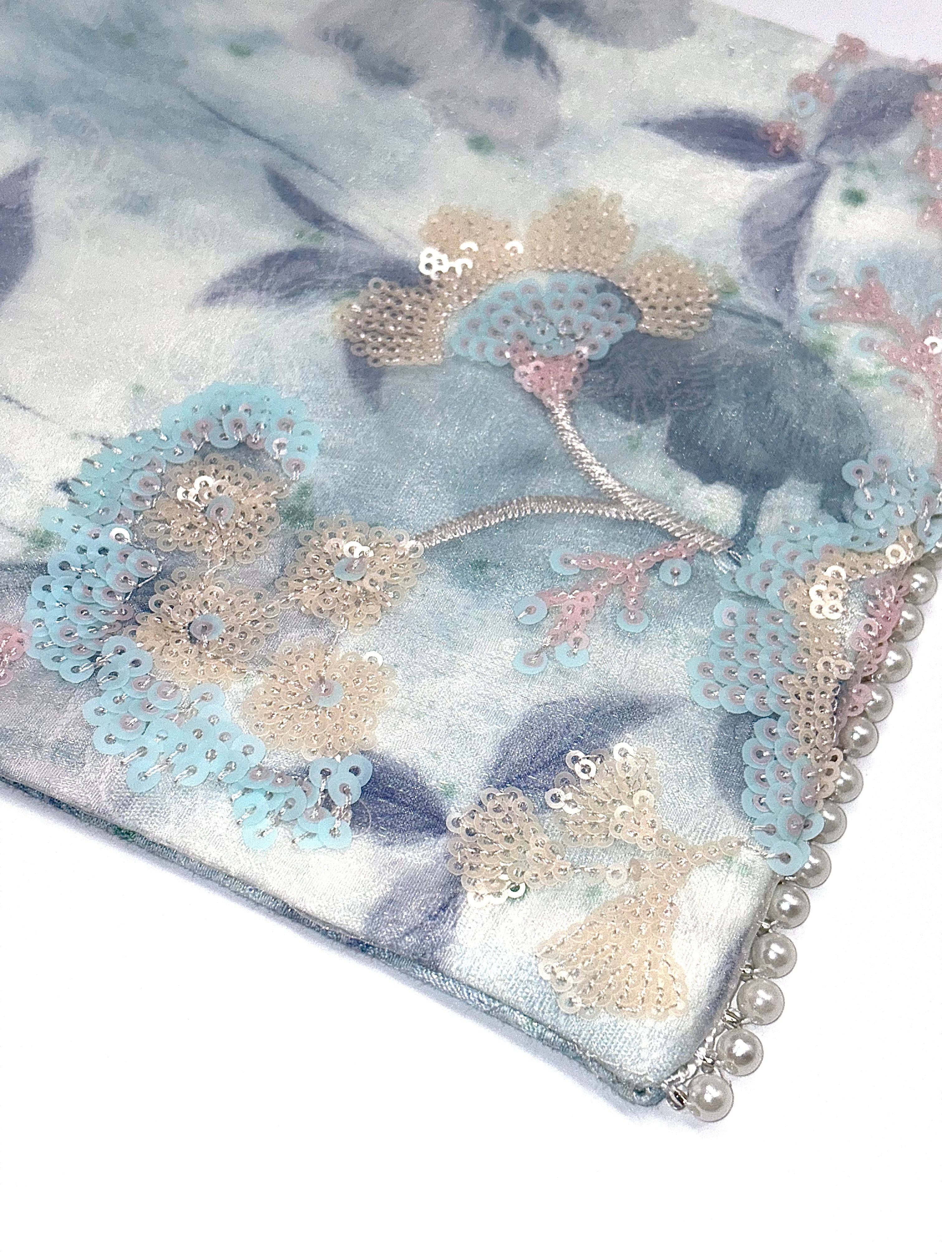 Lan Ying Floral Tea Mat