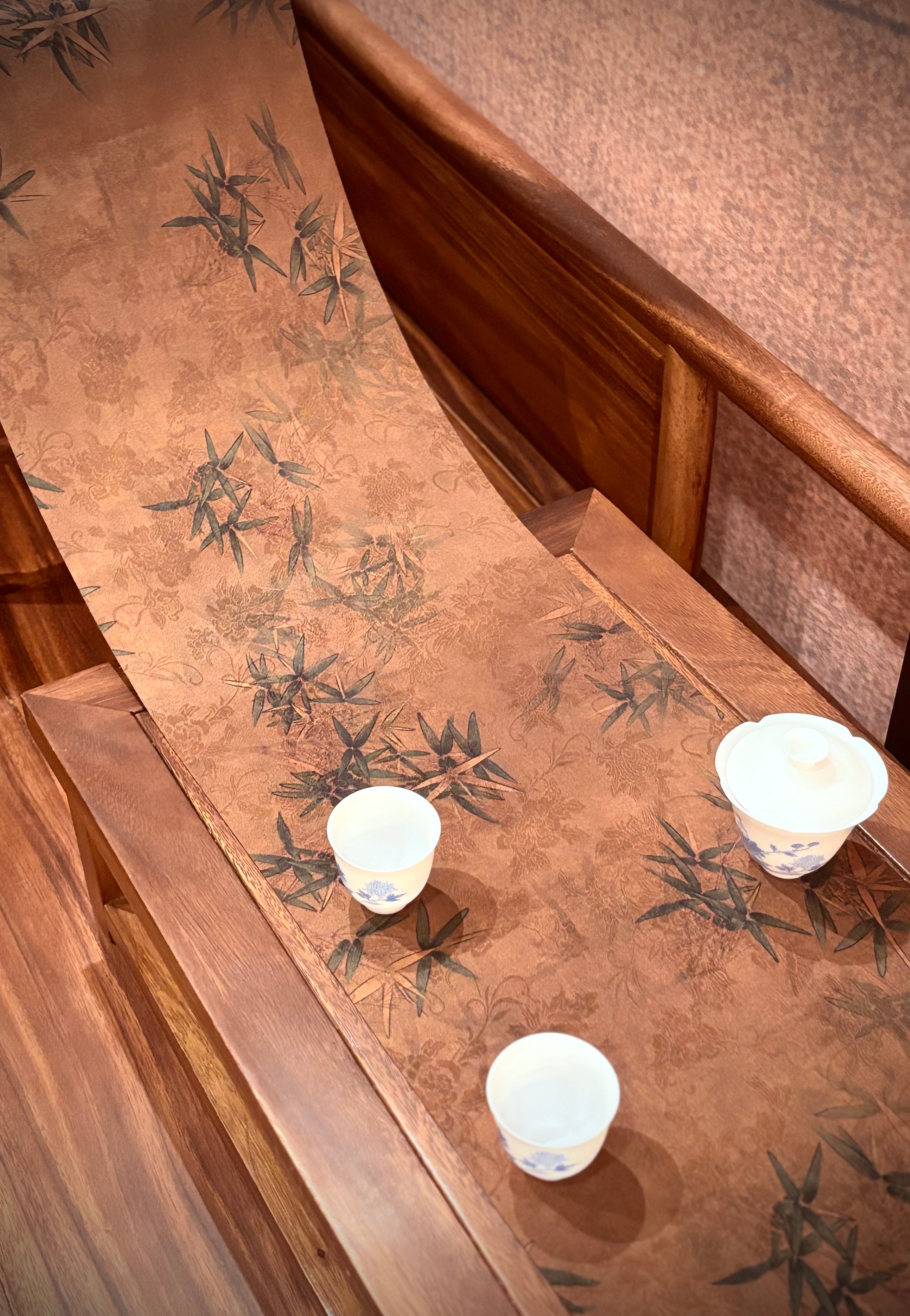 Elegant Brocade Waterproof Tea Mat