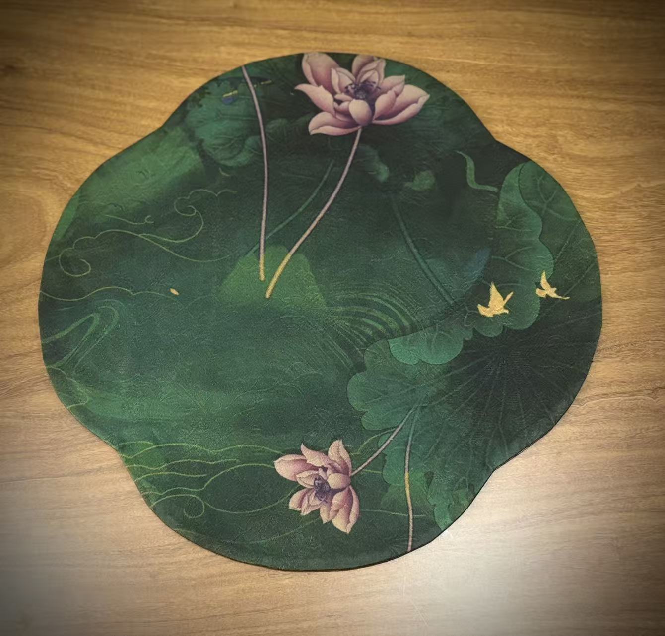 Qinghe Crane Shadow Begonia Double-Layer Tea Runner