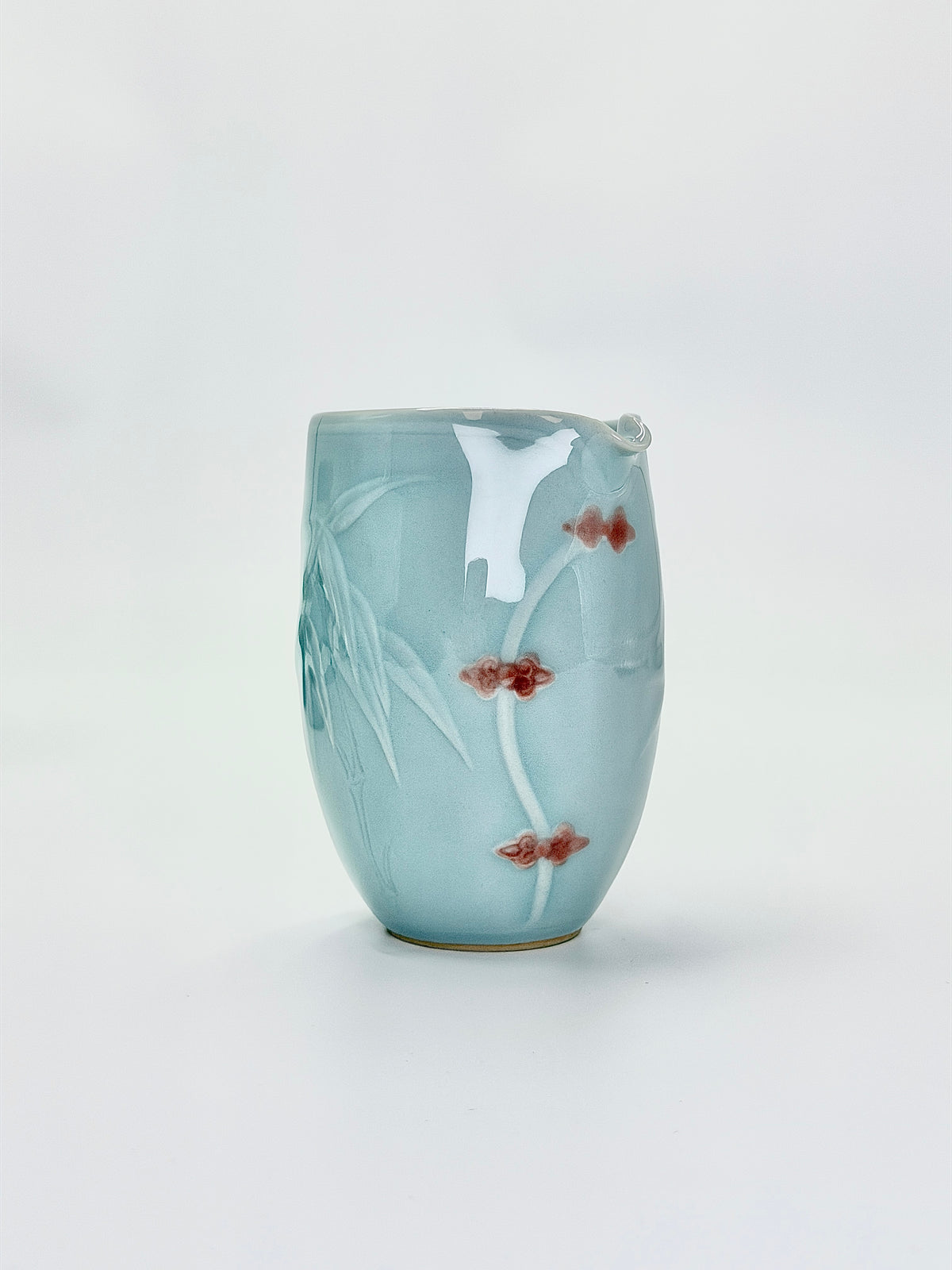 Longquan Celadon Pale Green Bamboo Rhythm Fair Cup