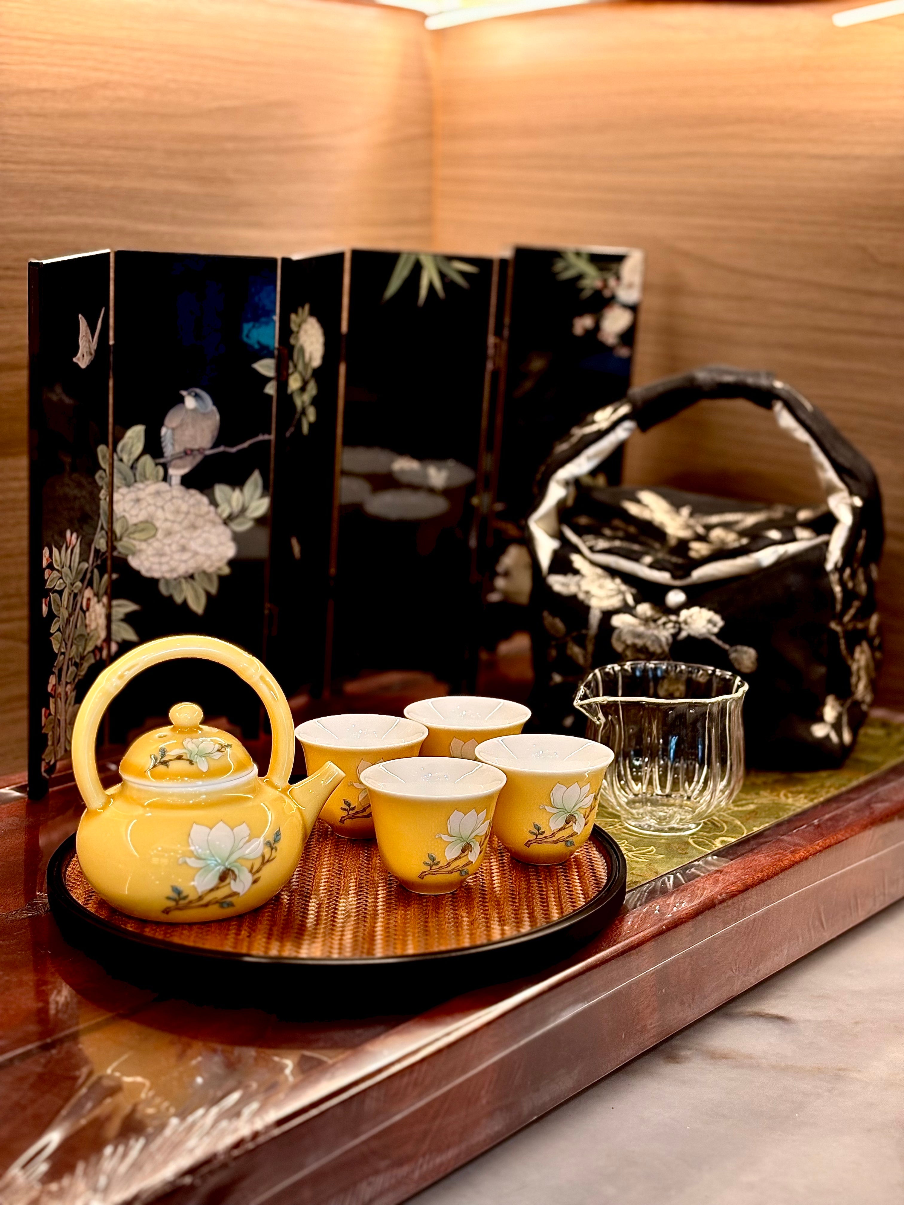 6头玉兰提梁壶茶具套装