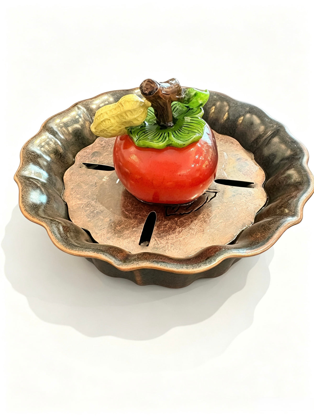 Color-Changing Persimmon and Peanut Tea Pet