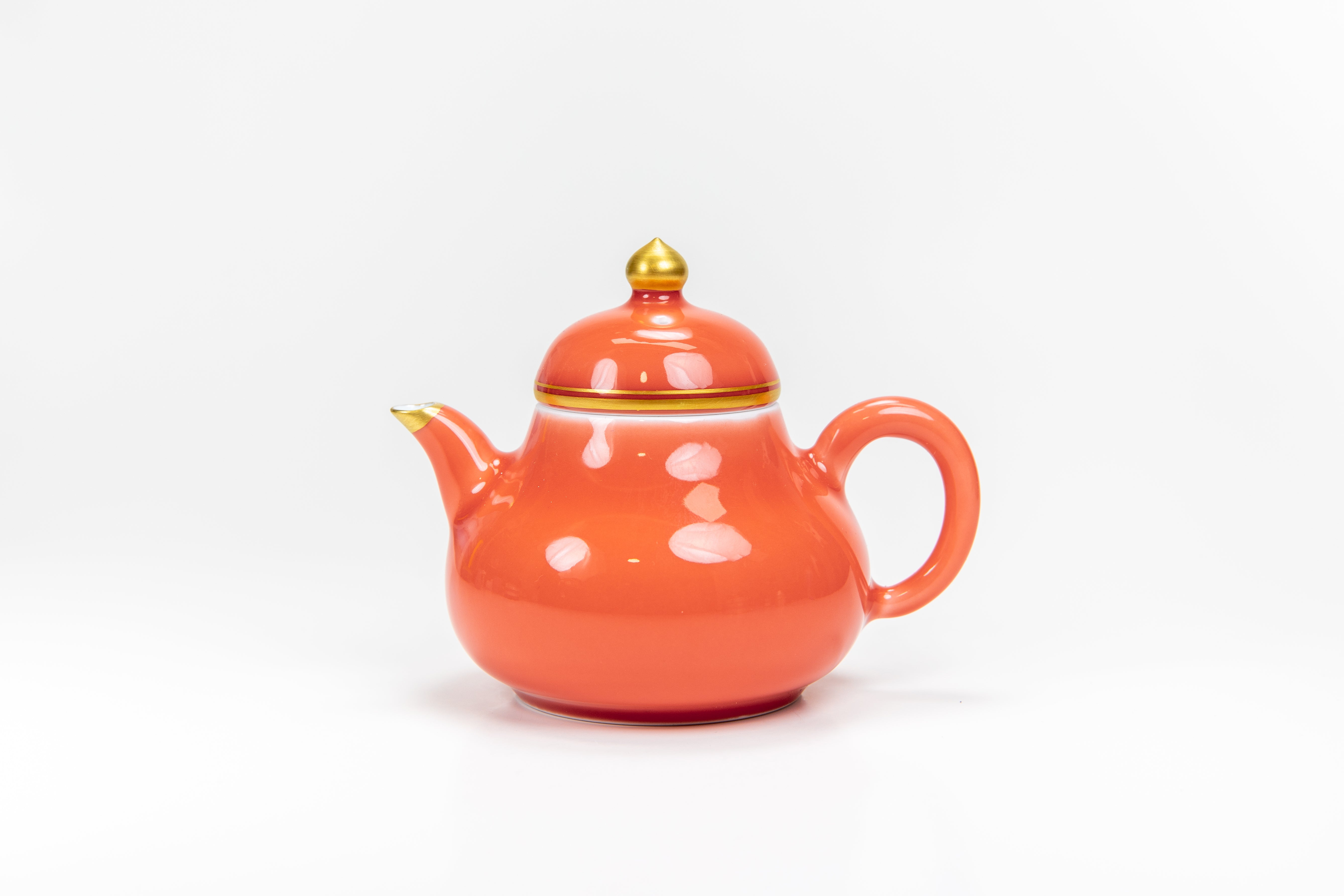 柿红釉描金茶壶（逐云涧）