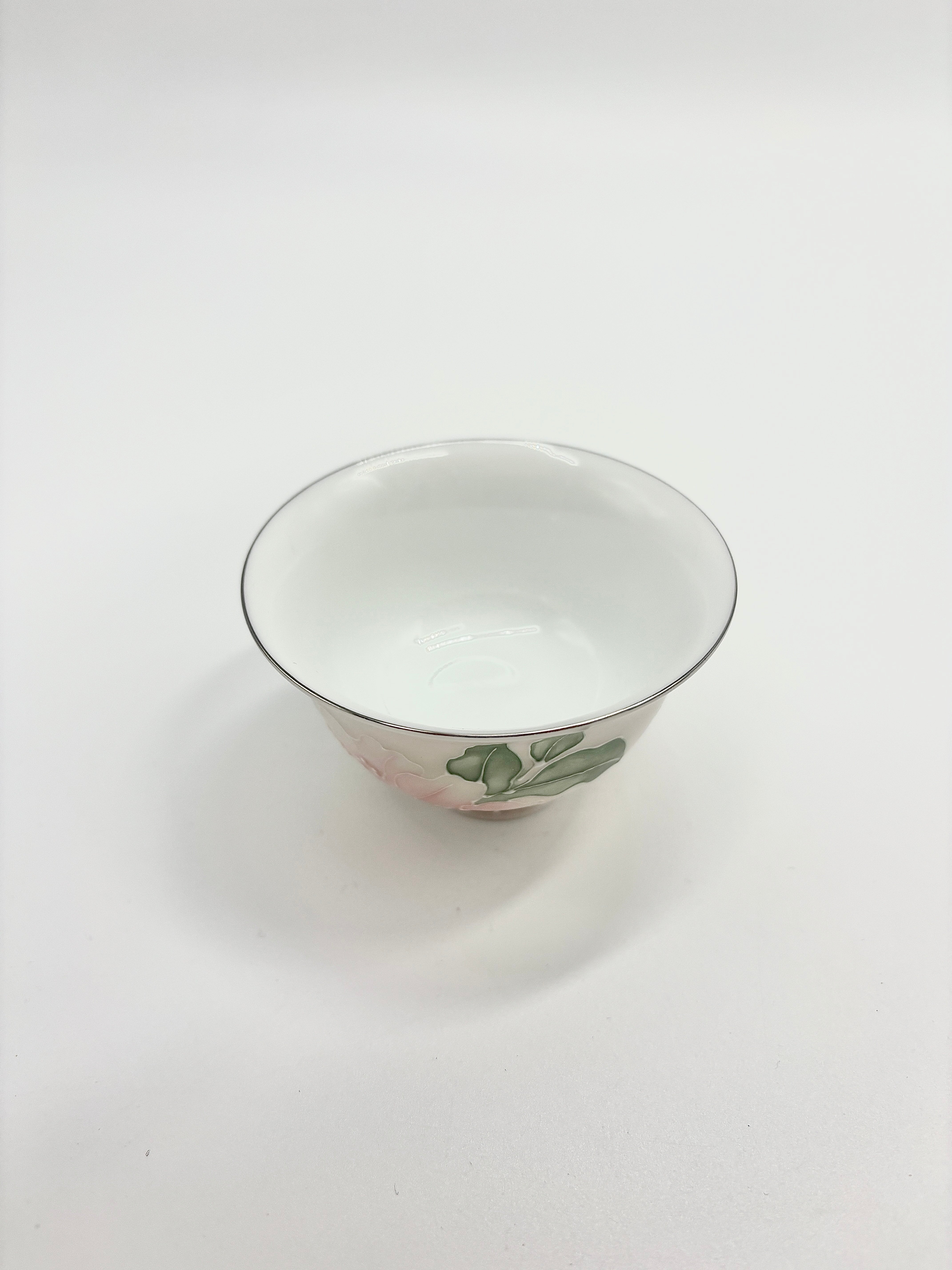 Hand-painted silver-painted pink lily teacup