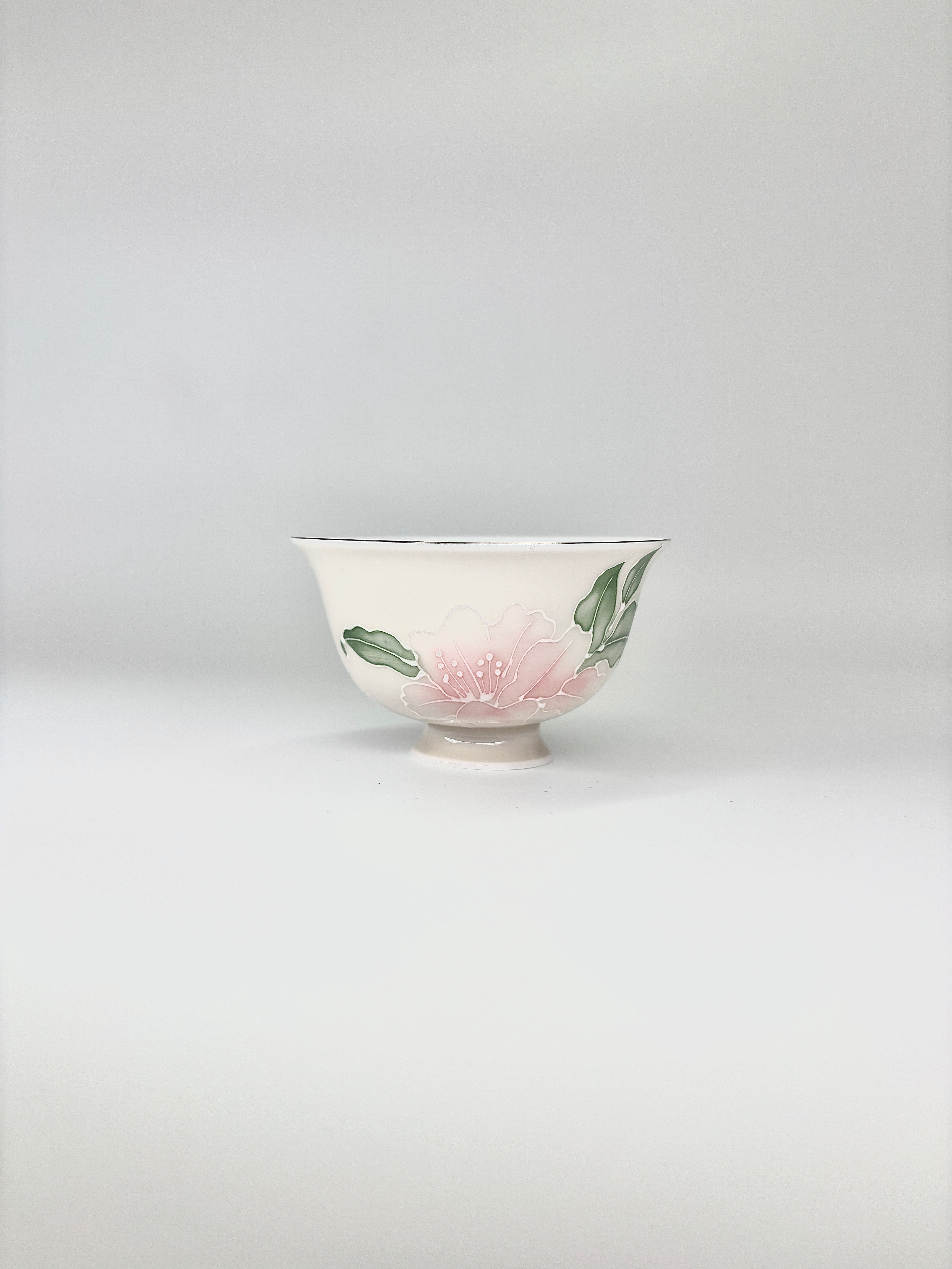 Hand-painted silver-painted pink lily teacup
