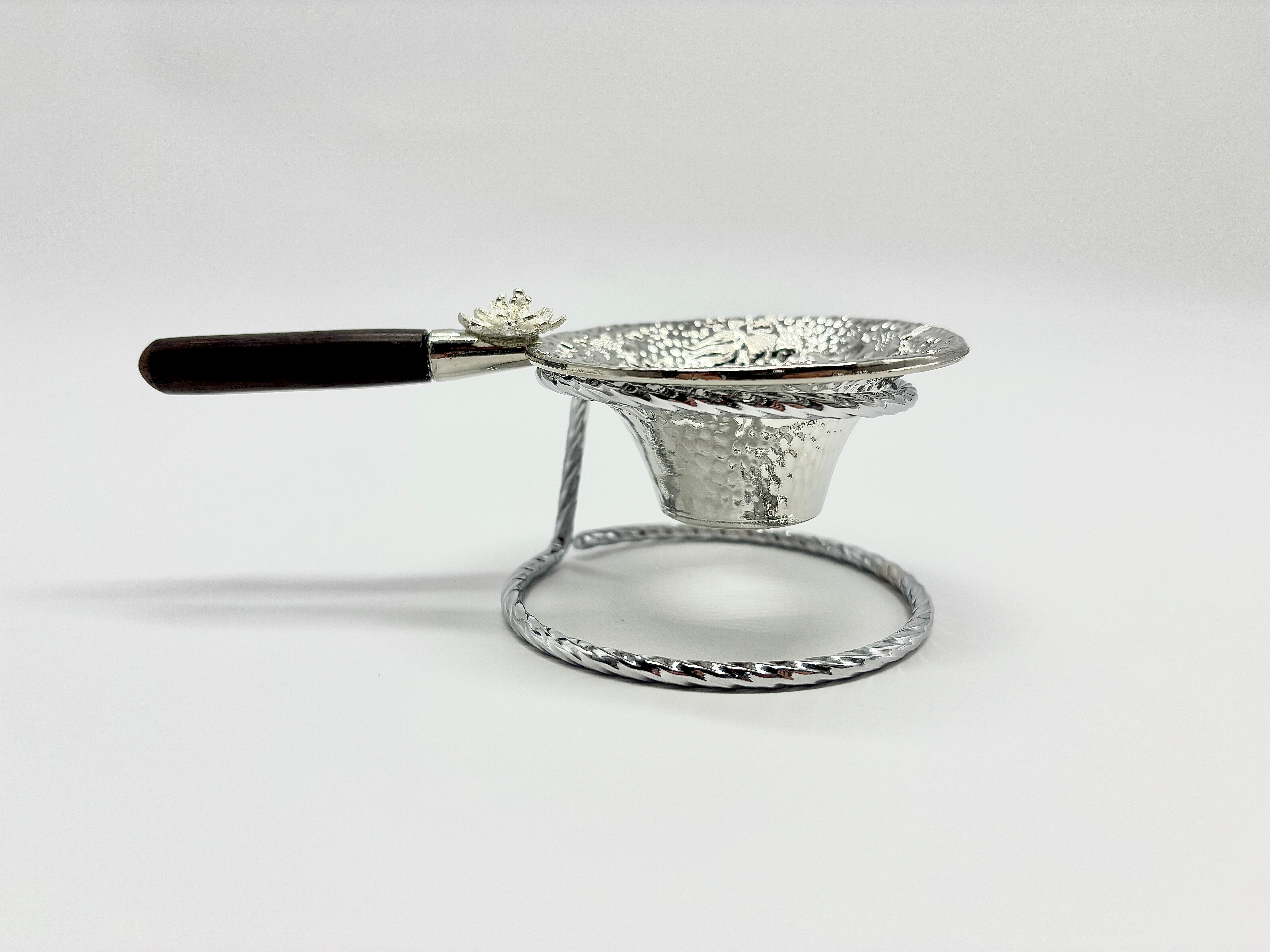 Alloy carp-shaped tea strainer (with stand)