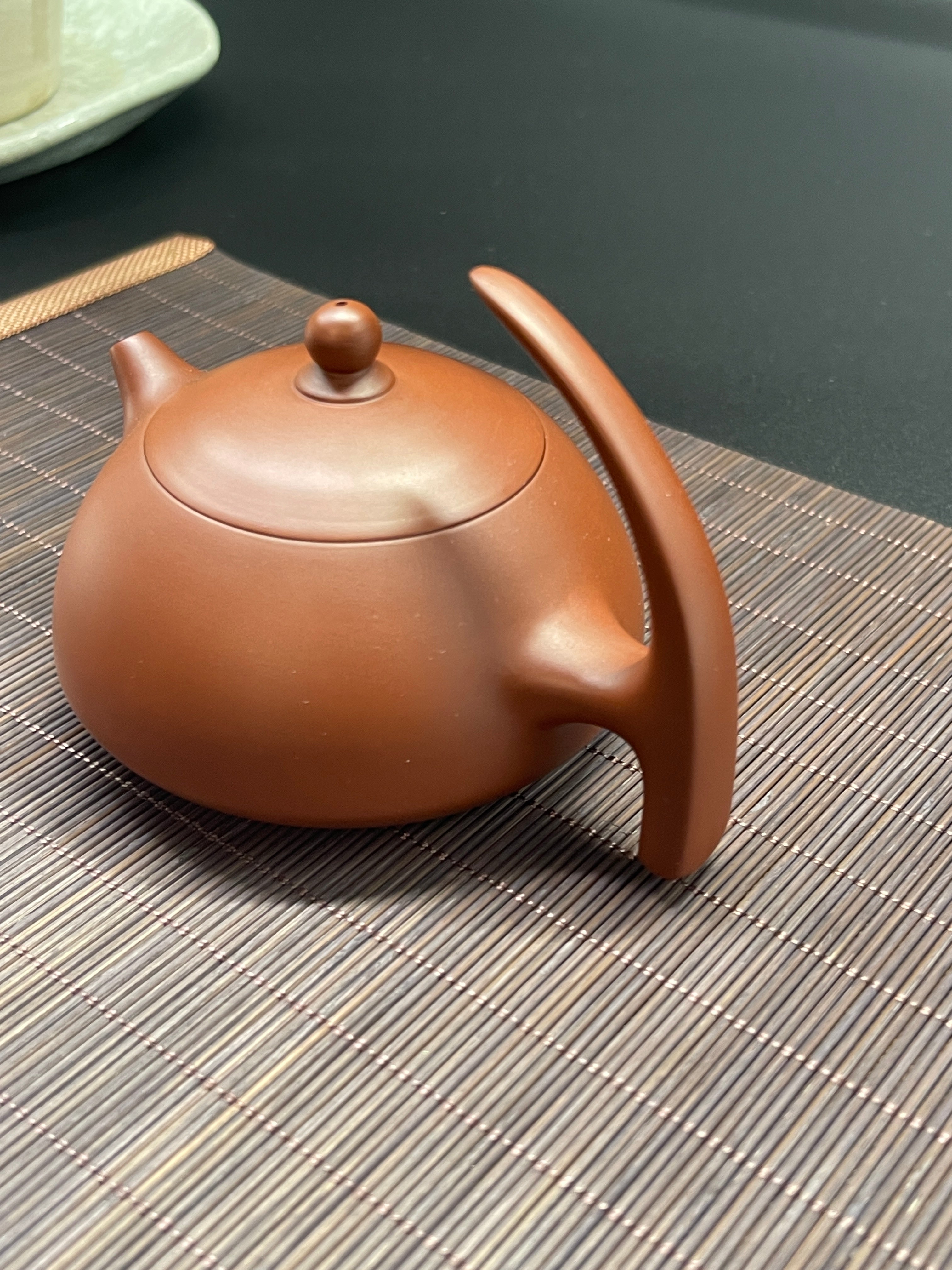 伴月壶